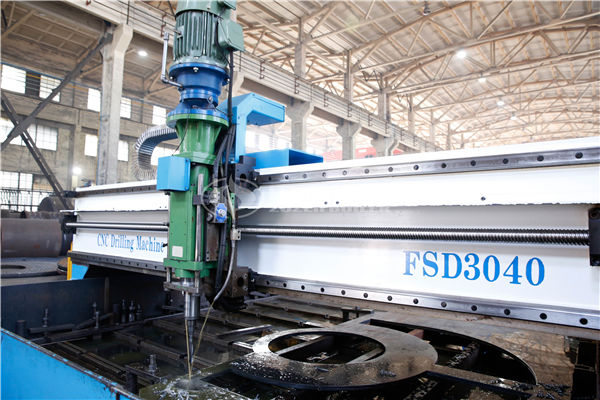 8到12公斤的兩噸燃氣蒸氣鍋爐